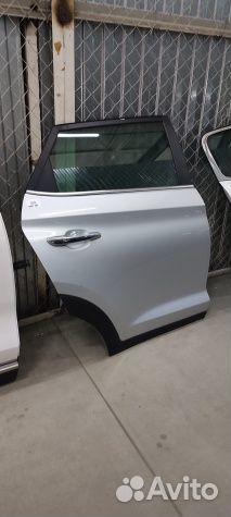Дверь задняя правая Hyundai Tucson 3