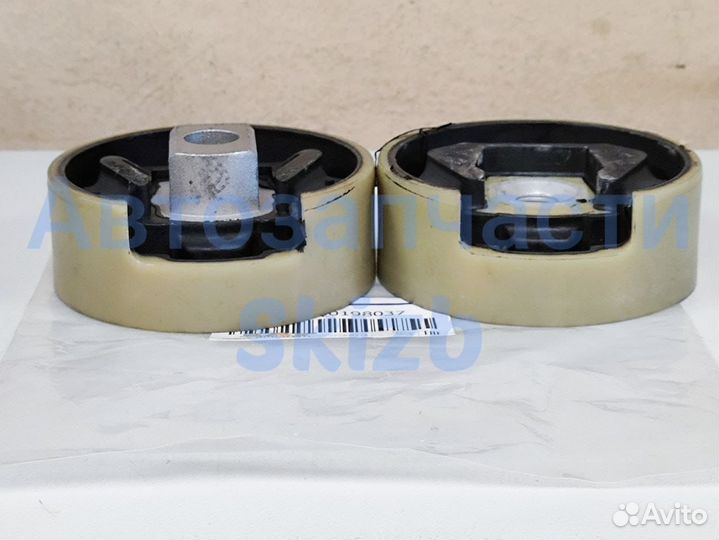 Сайлентблоки подрамника переднего SkodaOctavia A7