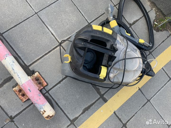 Моющий пылесос Karcher puzzi 8 1