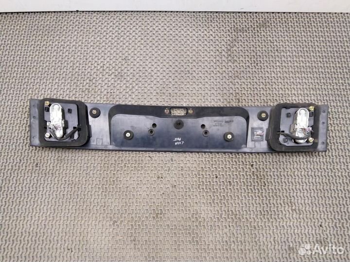 Накладка под номер Volvo V40 рест. 2002