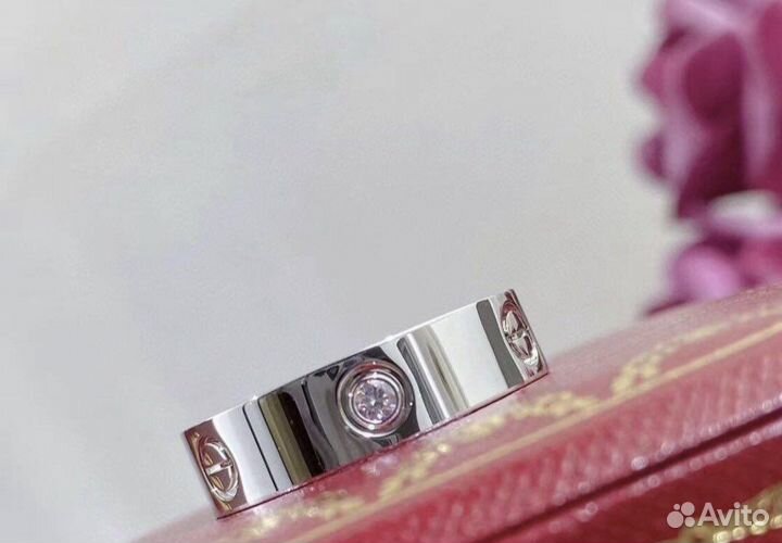 Cartier love кольцо