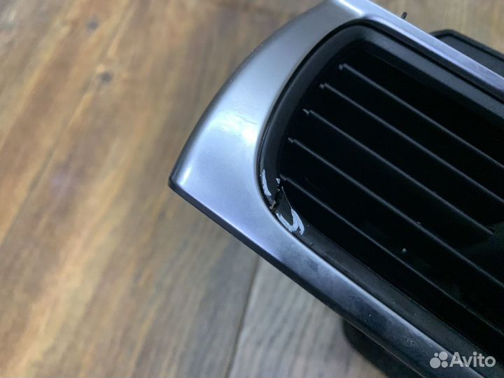 Audi A7 (4G8) Дефлектор воздушный LH RH