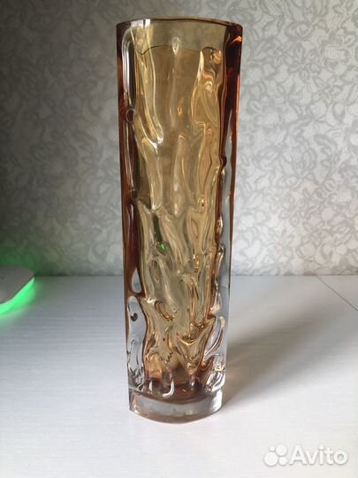 Ваза Кора.лзхс