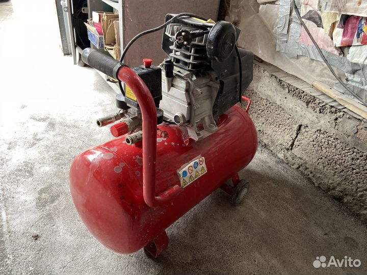 Компрессор воздушный 50 литров