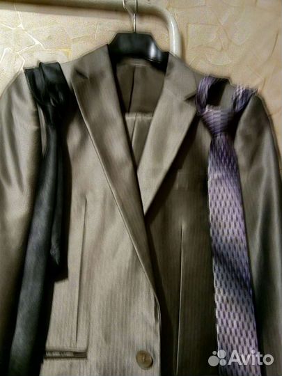 Мужской костюм новый