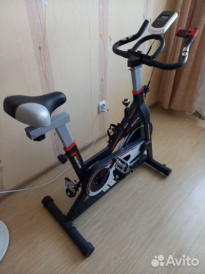 Велотренажер новый продам
