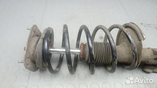 Стойка передняя левая volvo XC70 1 (KNK22K501)