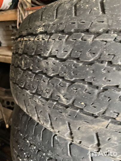 Bridgestone Dueler H/T 265/65 R17