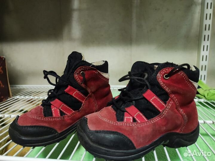 Продам детские ботинки ricosta р. 23