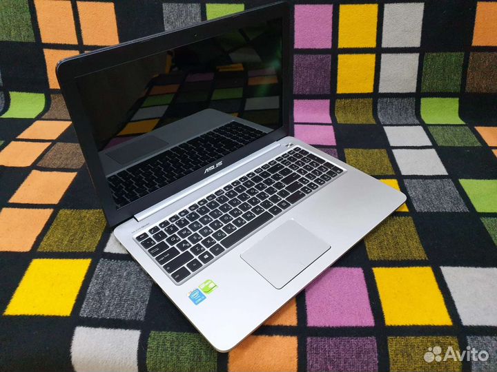 Ноутбук asus в металлическом корпусе