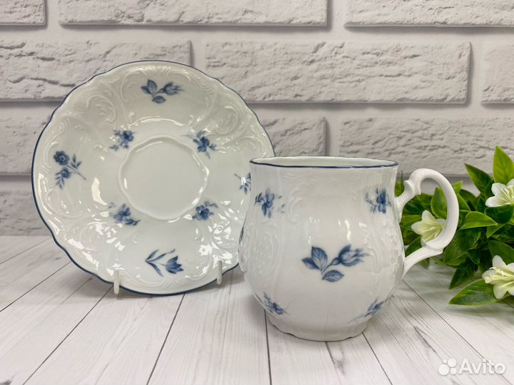 Чашка с блюдцем 