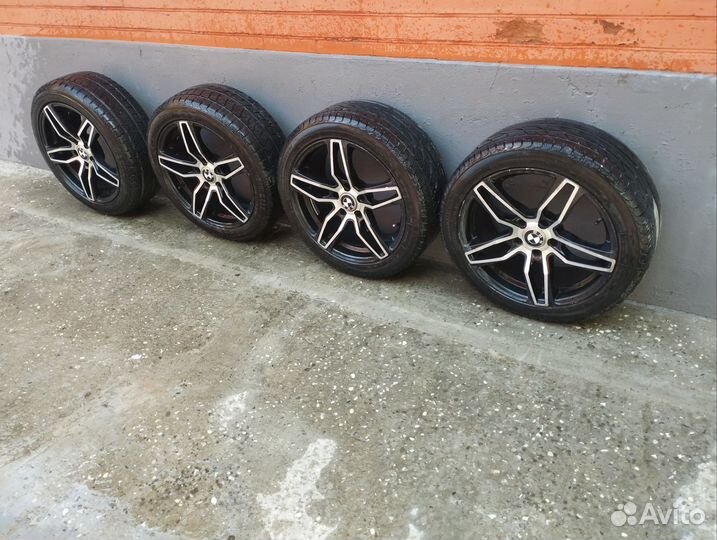 BKT AT 621 235/45 R18