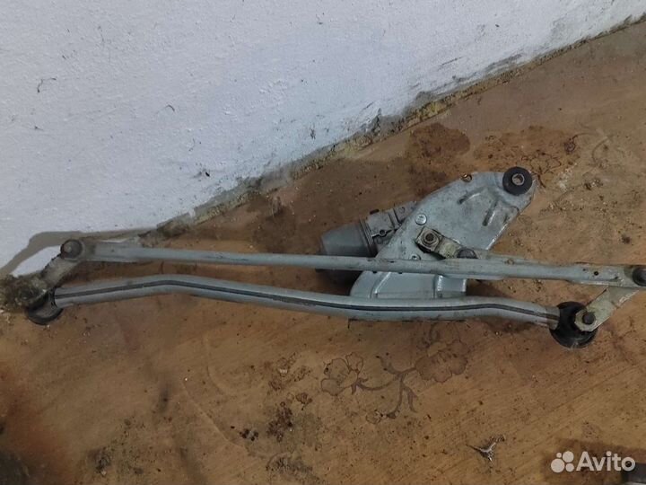 Трапеция дворников с моторчиком рено Логан