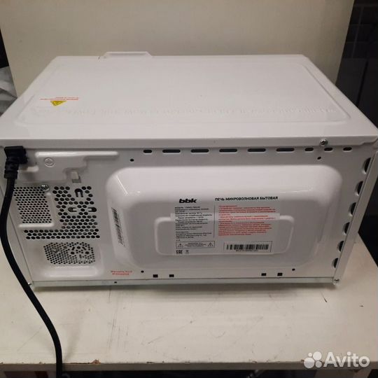 Микроволновые печи BBK 17MWS-785S