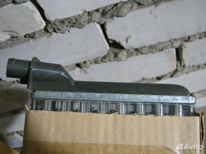 Новый радиатор отопителя ваз 2110 - 12