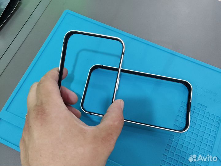 Бампер на iPhone