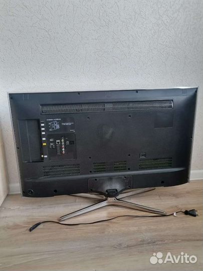 Телевизор smart tv с вайфаем бу