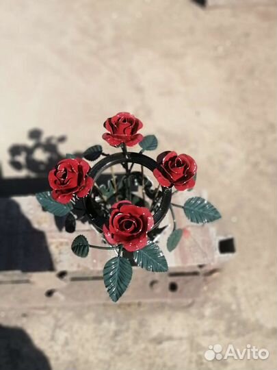 Кованая ритуальная ваза