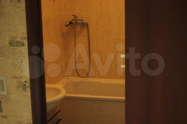 2-к. квартира, 71 м², 14/17 эт.