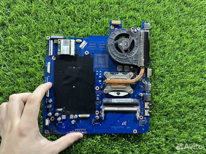 Мать samsung np300e5a hm65 intel UMA