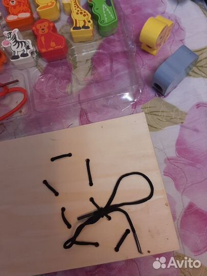 Игрушки - шнуровки