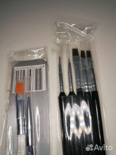 Кисти, инструменты для маникюра