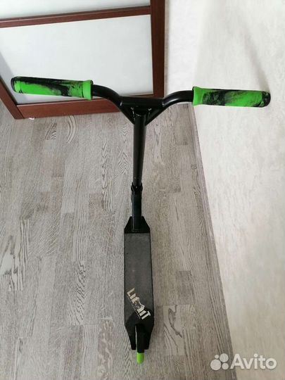 Трюковой самокат Limit 60