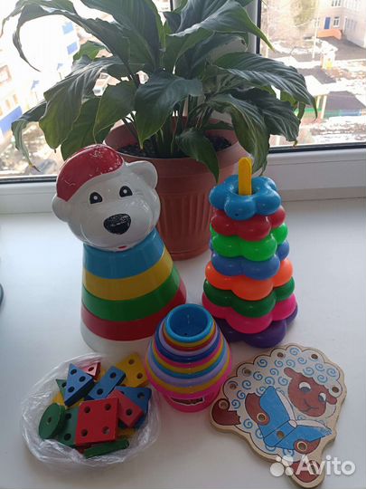 Развивающие игрушки