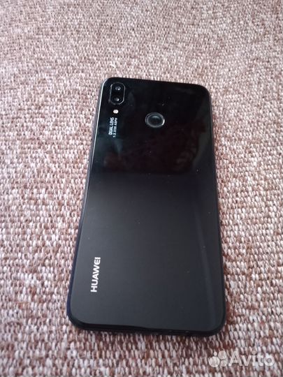HUAWEI P20 Lite, 4/64 ГБ