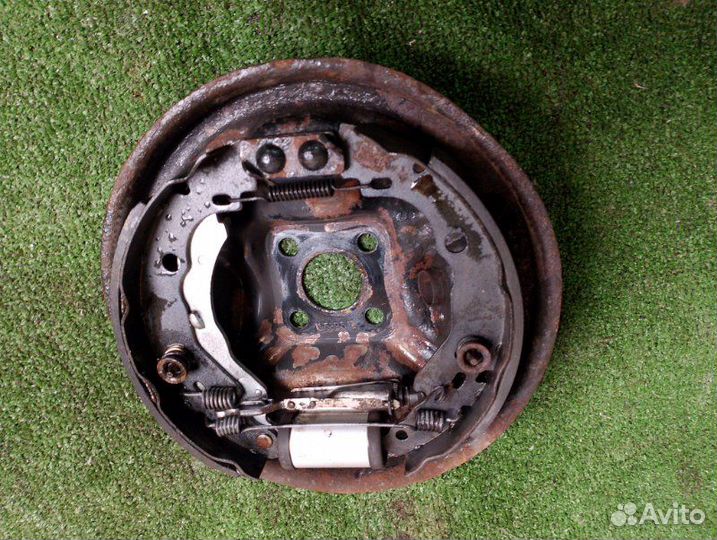 Барабан тормозной задний левый Renault Logan 1.6