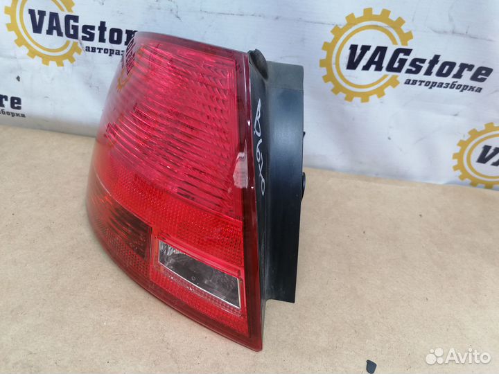 Фонарь наружный левый задний Audi A4 B7 2006