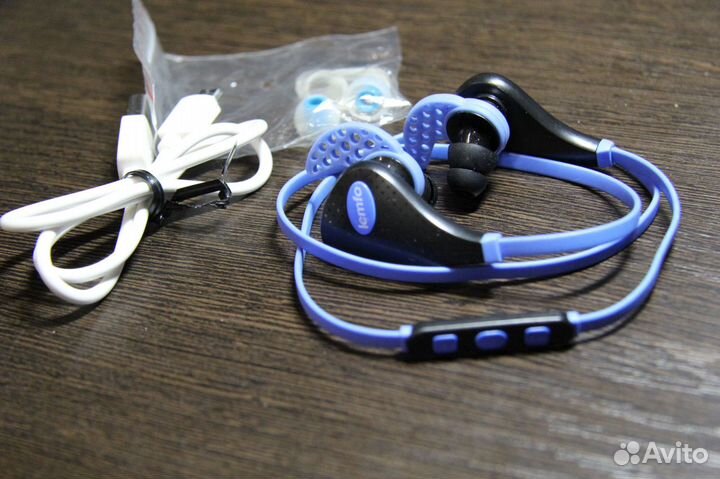 Наушники Bluetooth