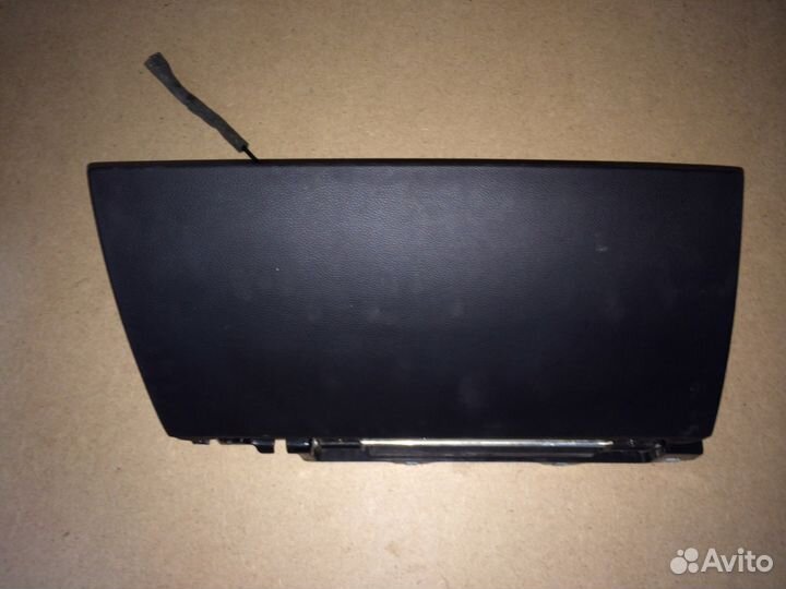 Бардачек BMW e65