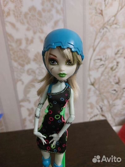 Кукла Монстер Хай