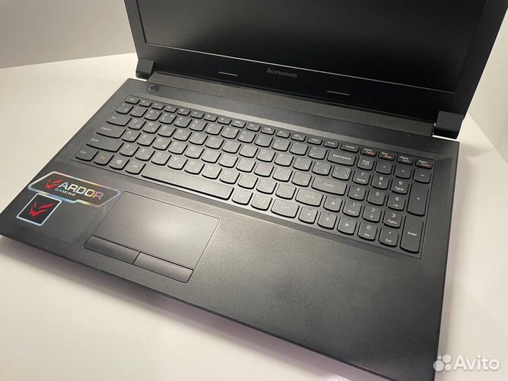 Lenovo B50-70 Intel Pentium 3558U/6gbram/RadeonHD8