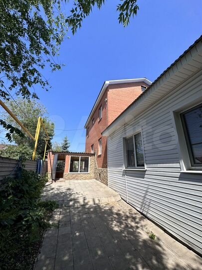 Дом 500 м² на участке 6 сот.