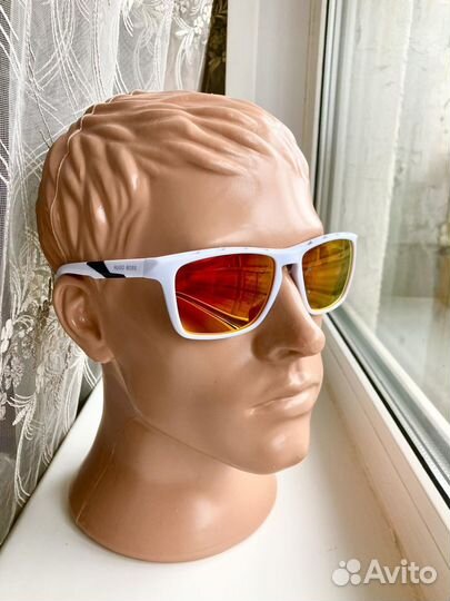 Очки Hugo Boss матовые спортивные поляризационные