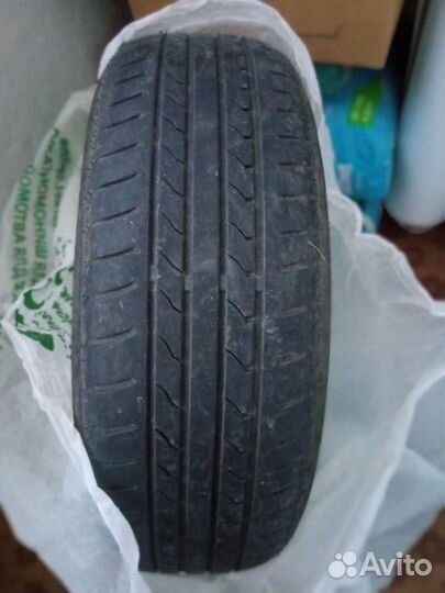 Maxtrek Maximus M1 205/65 R16