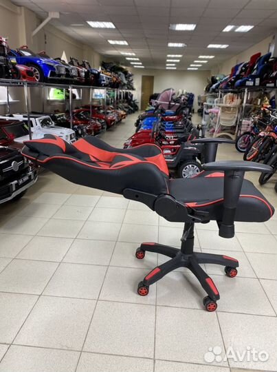 Игровое кресло Компьютерное кресло