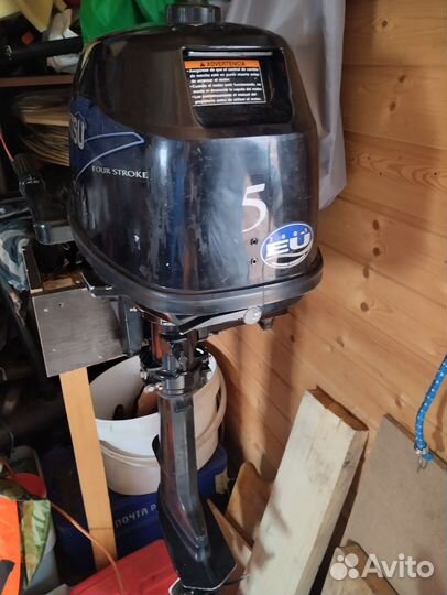 Лодочный мотор Тохатсу 5 л с 4х тактный
