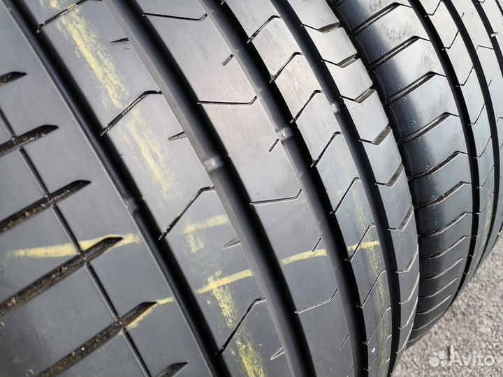 Pirelli P Zero 275/30 R20