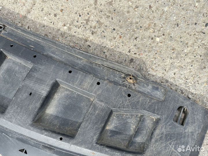 Пыльник переднего бампера Шкода Рапид Rapid