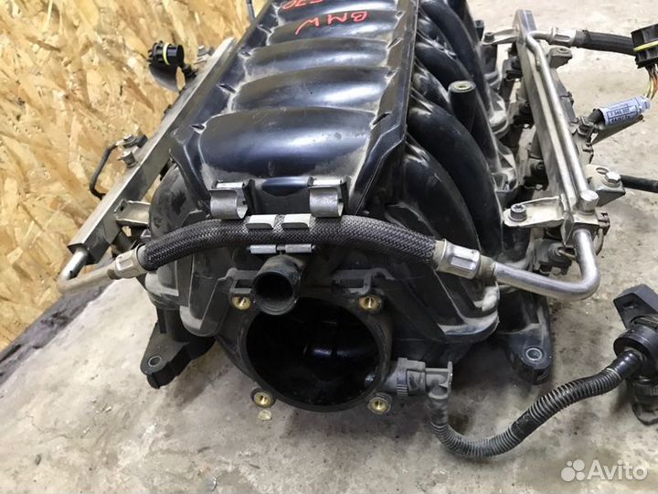 Впускной коллектор BMW X5 e70 4.8 N62B48