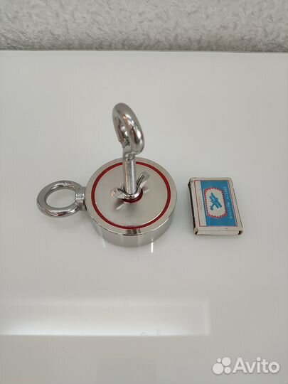 Поисковый магнит 75 * 25 мм, сила отрыва 270 кг