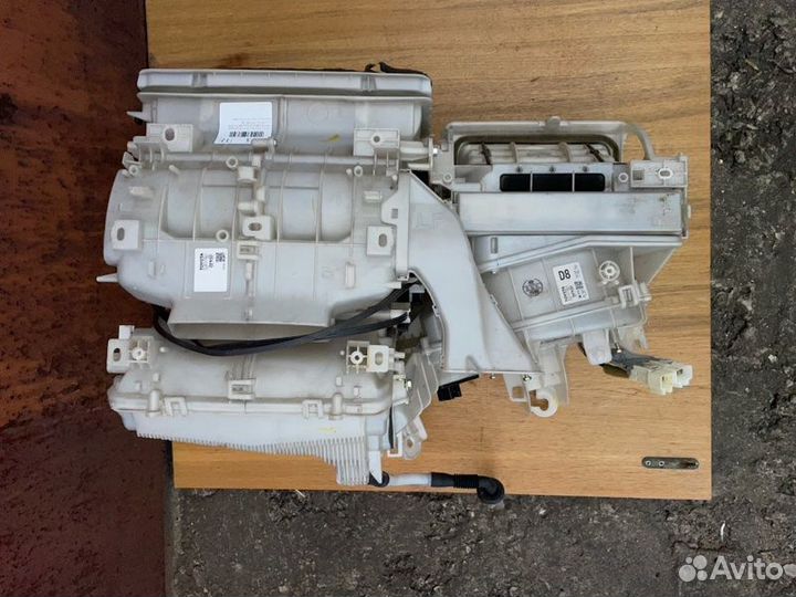 Отопитель в сборе (печка) левый руль Toyota