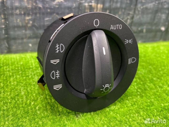 Переключатель света Audi Q7 4L BAR 2008