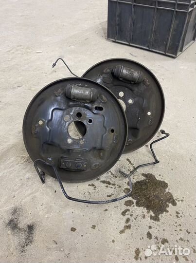 Кужух тормозной Фольксваген polo