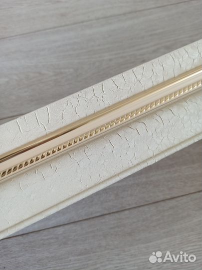 Карниз для штор (настенный)