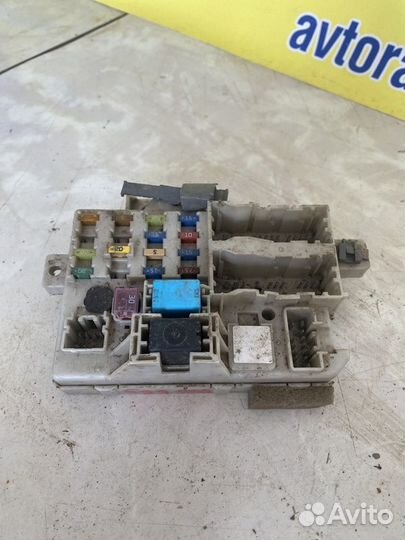 Блок предохранителей Mazda 6GG 2.0