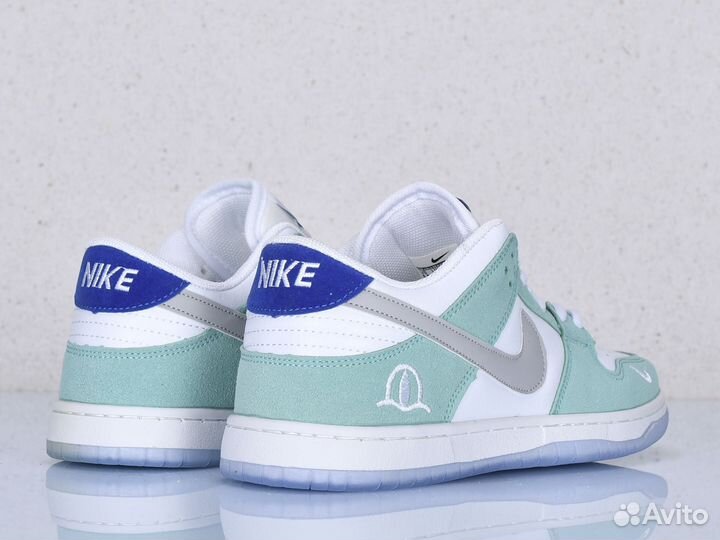 Кроссовки Nike Dunk Low Pro